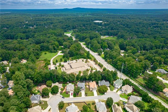 918 College Place Court NW, Kennesaw, GA 30144