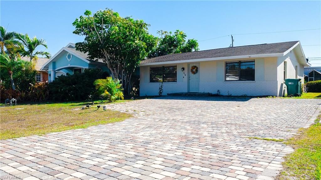 814 109th AVE N, NAPLES, FL 34108 — exterior