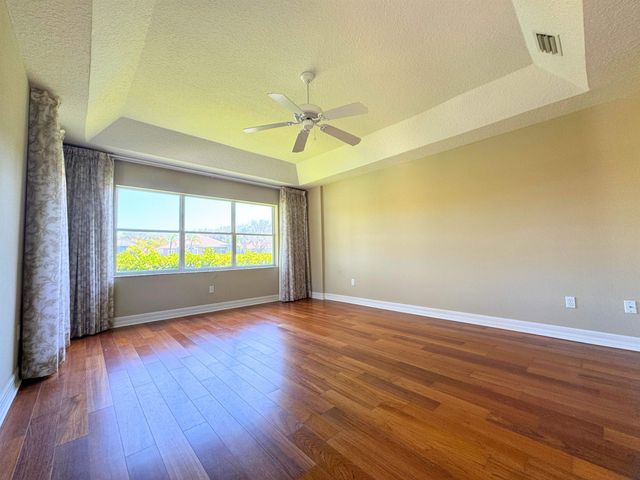 67 W Lagare St, Palm Coast, FL 32137