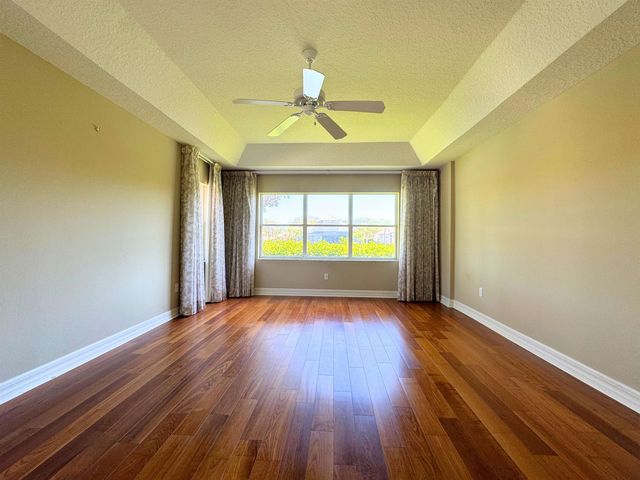 67 W Lagare St, Palm Coast, FL 32137