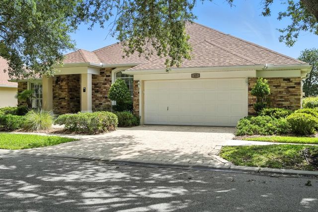 67 W Lagare St, Palm Coast, FL 32137