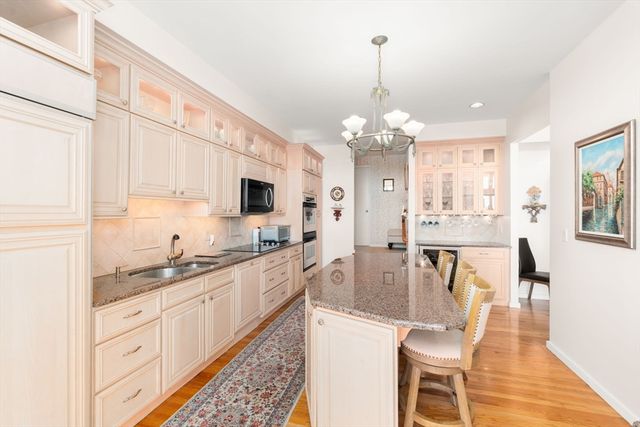 30 Constellation Wharf 30, Boston, MA 02129