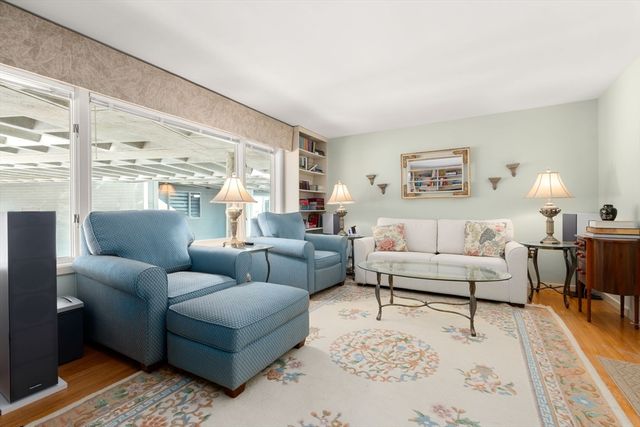 30 Constellation Wharf 30, Boston, MA 02129