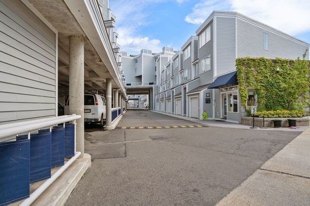 30 Constellation Wharf 30, Boston, MA 02129