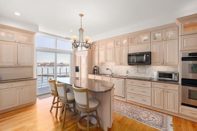 30 Constellation Wharf 30, Boston, MA 02129