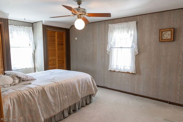 8 Driggs Lane, Bridgeport, OH 43912