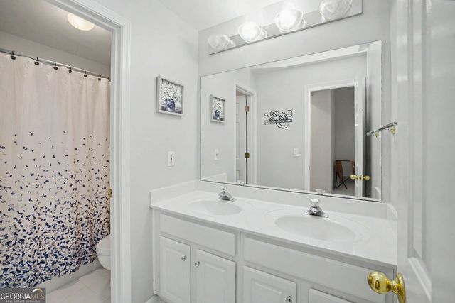 18 Rollingbrook Vista, Newnan, GA 30265