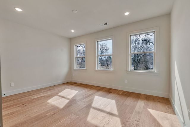 438 Patterson St, Nashville, TN 37211