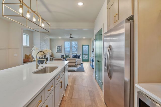 438 Patterson St, Nashville, TN 37211