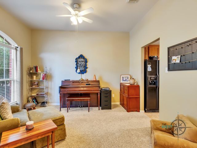 12626 Lake Shore Drive, Montgomery, TX 77356