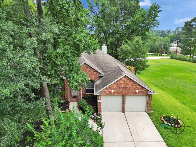 12626 Lake Shore Drive, Montgomery, TX 77356