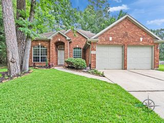 12626 Lake Shore Drive, Montgomery, TX 77356