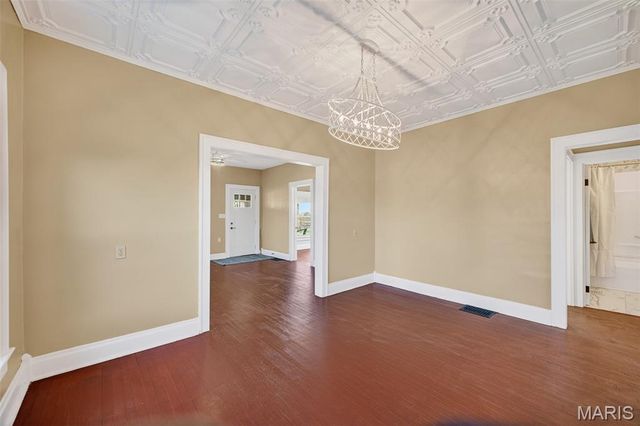 27015 Highway YY, Lebanon, MO 65536