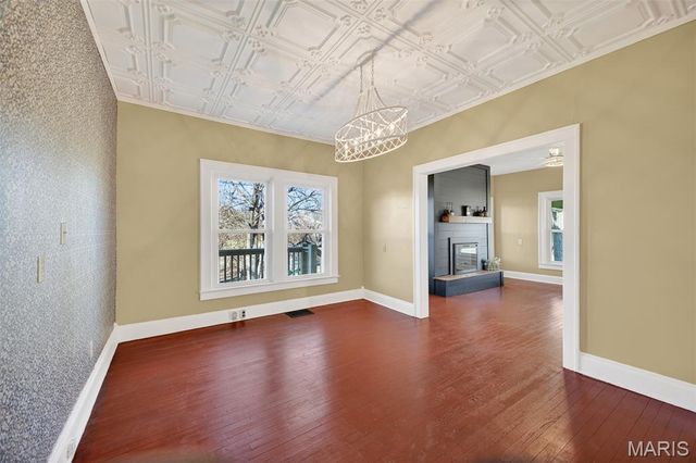 27015 Highway YY, Lebanon, MO 65536