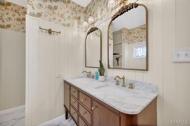 27015 Highway YY, Lebanon, MO 65536