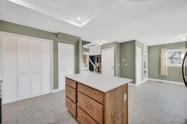 27015 Highway YY, Lebanon, MO 65536