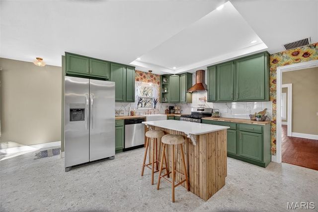 27015 Highway YY, Lebanon, MO 65536