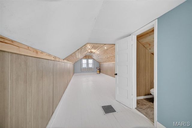 27015 Highway YY, Lebanon, MO 65536