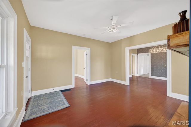 27015 Highway YY, Lebanon, MO 65536