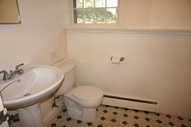 119 Pine Street SF, Weston, MA 02493
