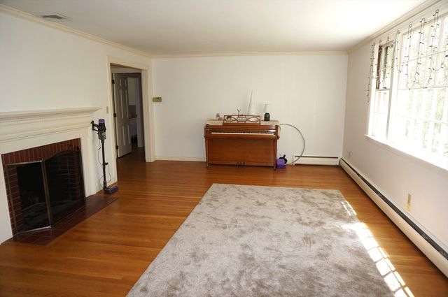 119 Pine Street SF, Weston, MA 02493