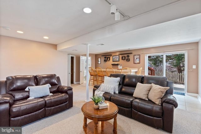 502 DURANGO RD, Catonsville, MD 21228