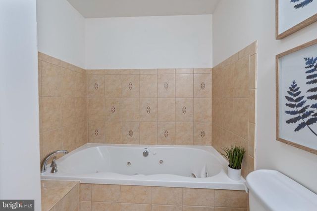 502 DURANGO RD, Catonsville, MD 21228