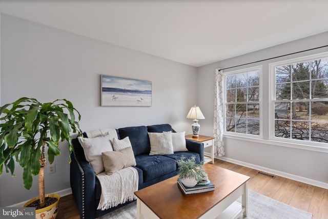 502 DURANGO RD, Catonsville, MD 21228