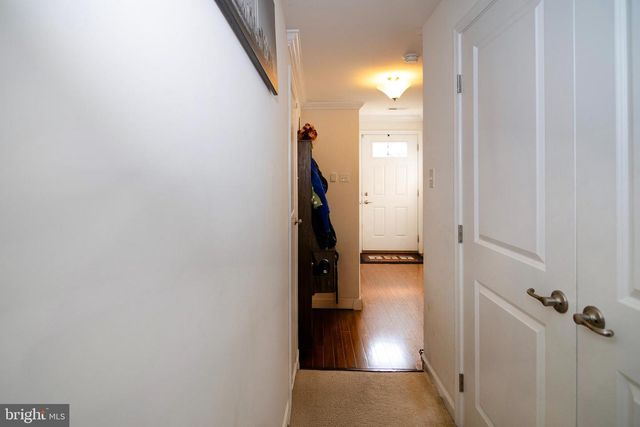14 VILLAGE GREEN LN, Sicklerville, NJ 08081