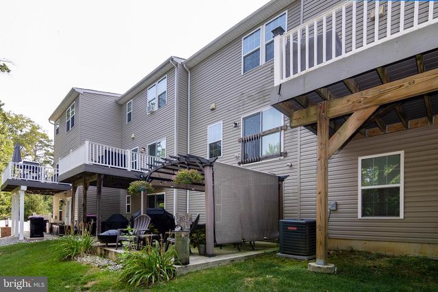 14 VILLAGE GREEN LN, Sicklerville, NJ 08081