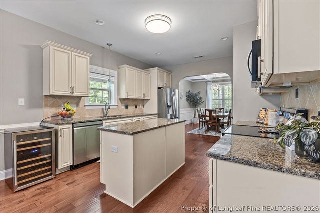 265 Heather Brook Circle, Spring Lake, NC 28390