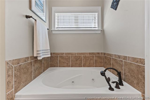 265 Heather Brook Circle, Spring Lake, NC 28390