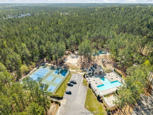 265 Heather Brook Circle, Spring Lake, NC 28390