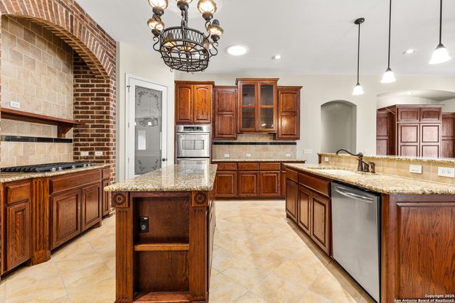 3204 Crystal Path, San Antonio, TX 78259