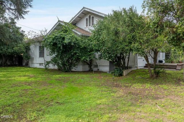 1825 S El Molino Avenue, San Marino, CA 91108