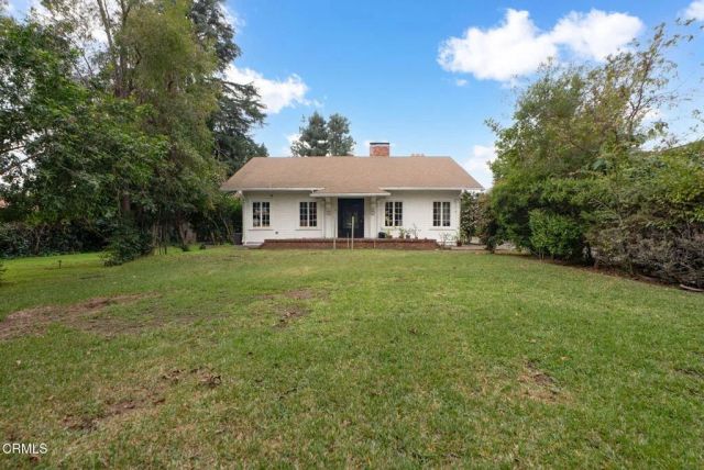 1825 S El Molino Avenue, San Marino, CA 91108