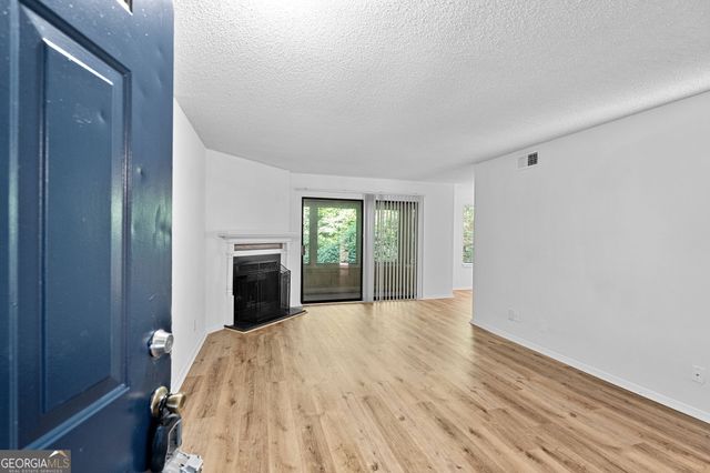 843 Seasons Parkway, Norcross, GA 30093