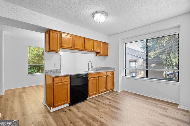 843 Seasons Parkway, Norcross, GA 30093