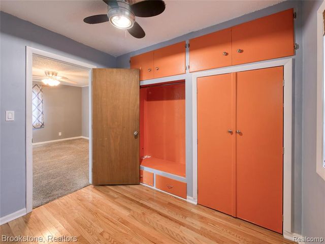 3023 Baker Heights, Grand Blanc, MI 48507
