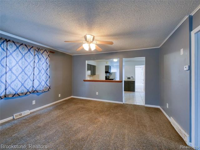 3023 Baker Heights, Grand Blanc, MI 48507