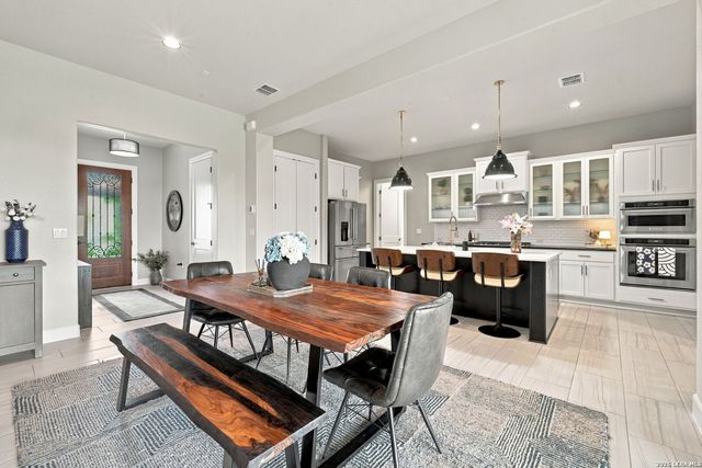 304 Drawing Maple St, San Marcos, TX 78666