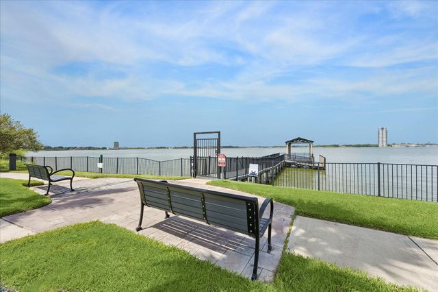 1420 Veranda Mist, League City, TX 77573