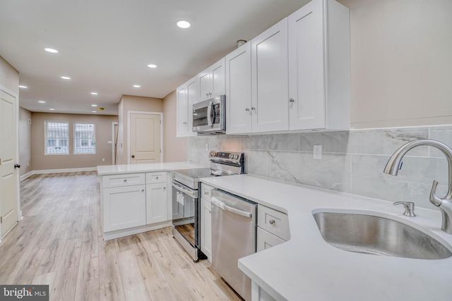 246 RUBICAM ST, Philadelphia, PA 19120