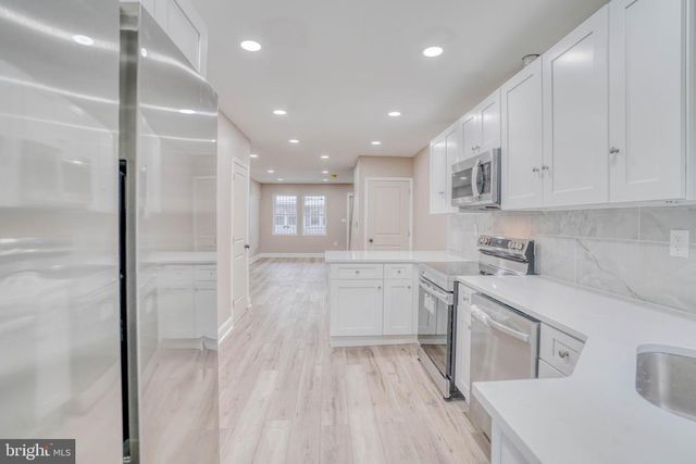 246 RUBICAM ST, Philadelphia, PA 19120