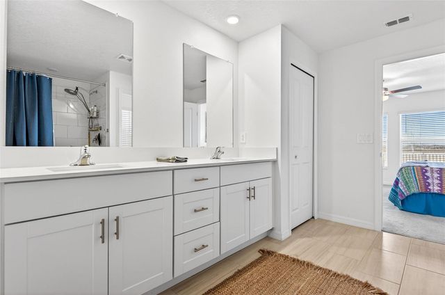 15217 ZIRCON RED DRIVE, Wimauma, FL 33598