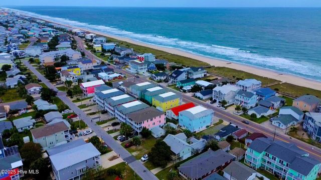 218 N Third Avenue N, Kure Beach, NC 28449