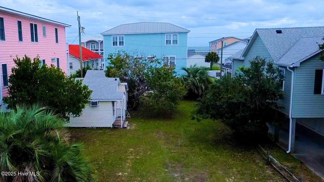 218 N Third Avenue N, Kure Beach, NC 28449