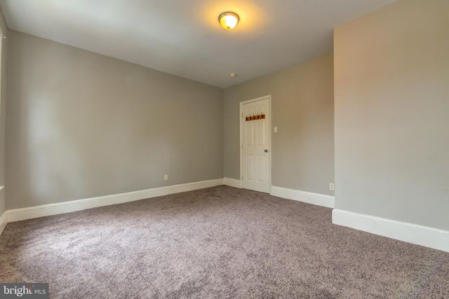 327 N PRESTON ST, Philadelphia, PA 19104