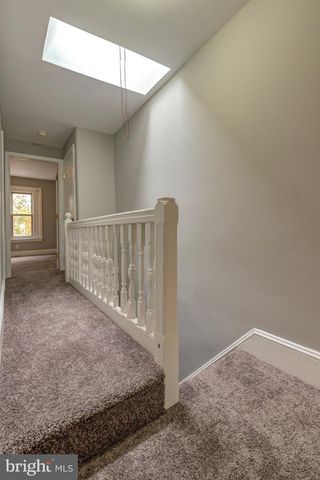 327 N PRESTON ST, Philadelphia, PA 19104