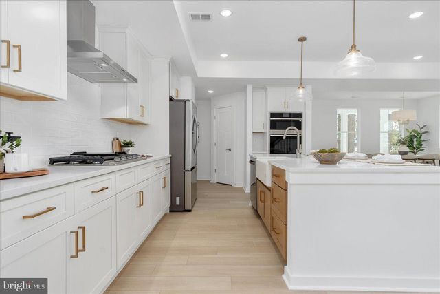 1340 E WEST SHADY SIDE RD, Shady Side, MD 20764